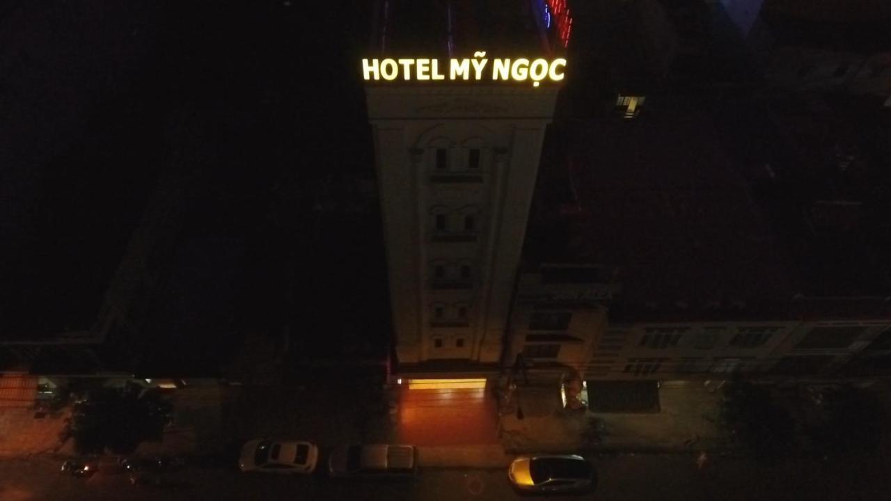 ホテル Khach San My Ngoc バンメトート エクステリア 写真